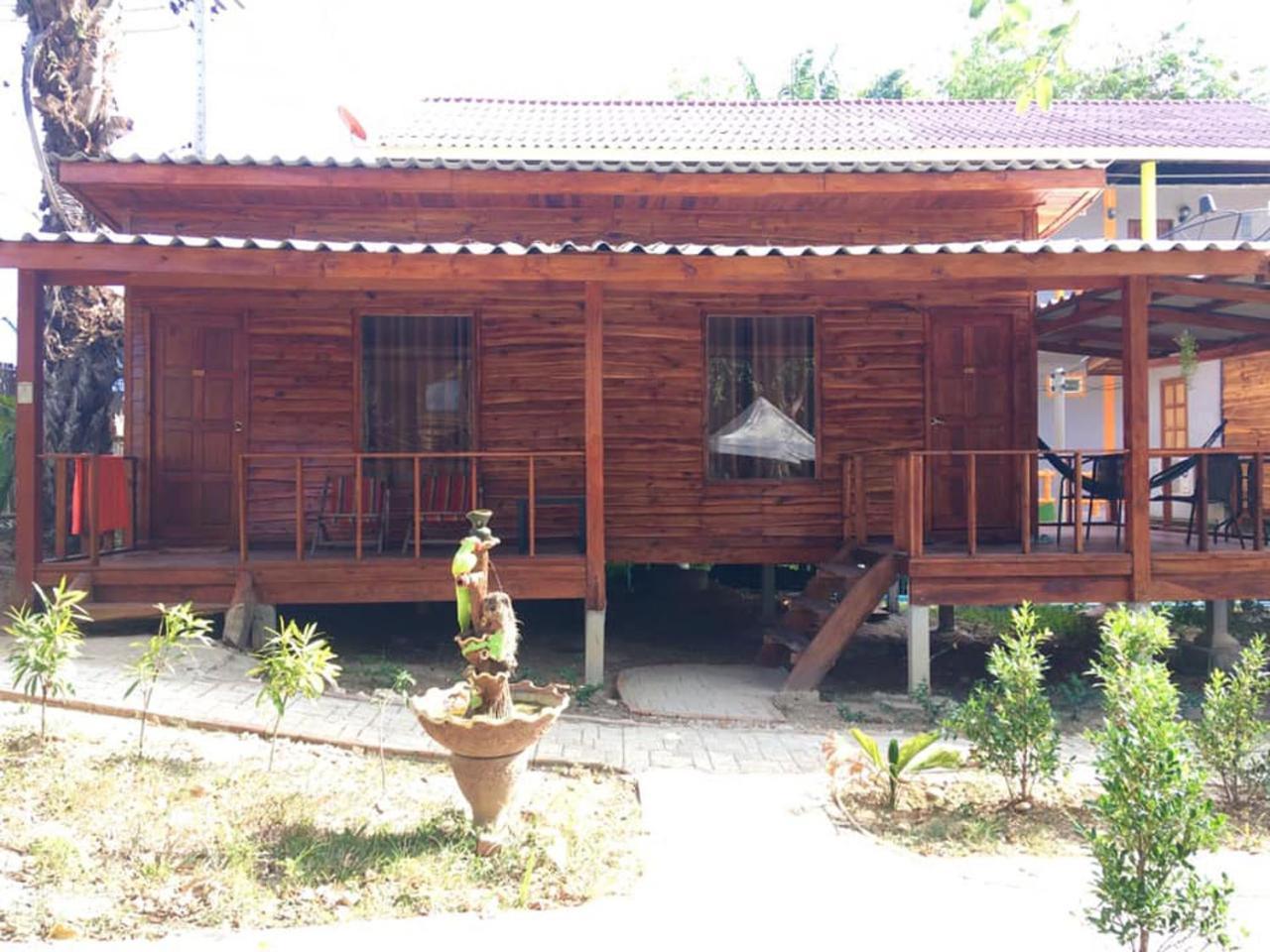 Hotel Lanta A Toi House à Ko Lanta Extérieur photo