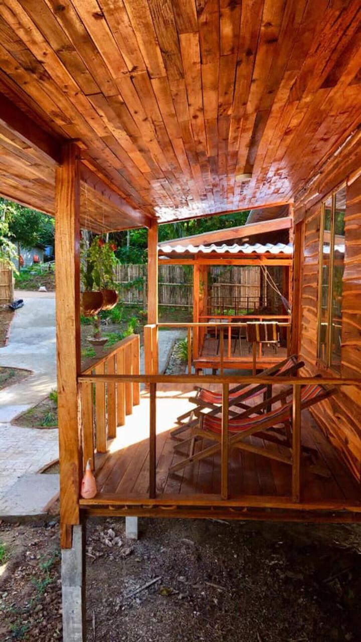 Hotel Lanta A Toi House à Ko Lanta Extérieur photo