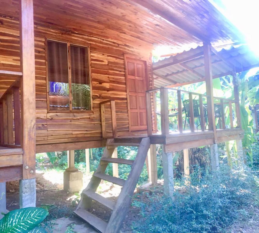 Hotel Lanta A Toi House à Ko Lanta Extérieur photo