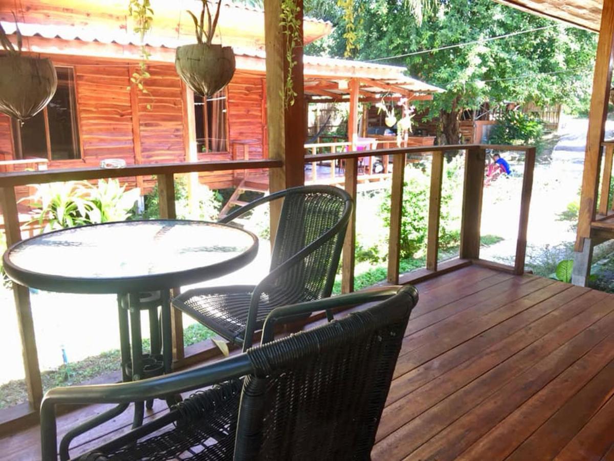Hotel Lanta A Toi House à Ko Lanta Extérieur photo